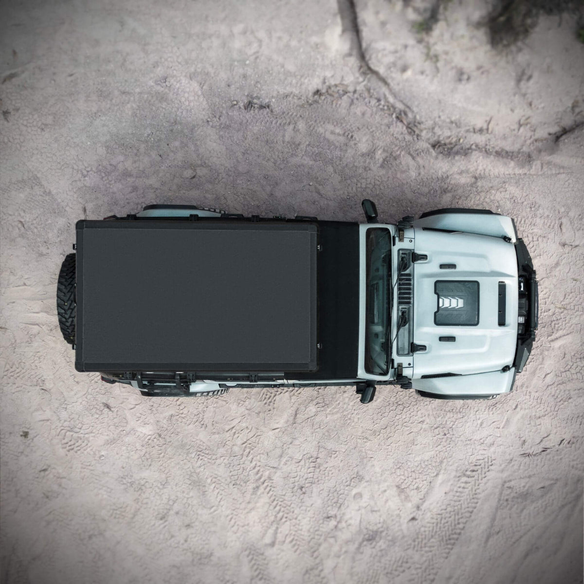 Altitude Heavy-Duty Hard-Shell Rooftop Tent With Ladder [2-3 Person] (SAK93120)